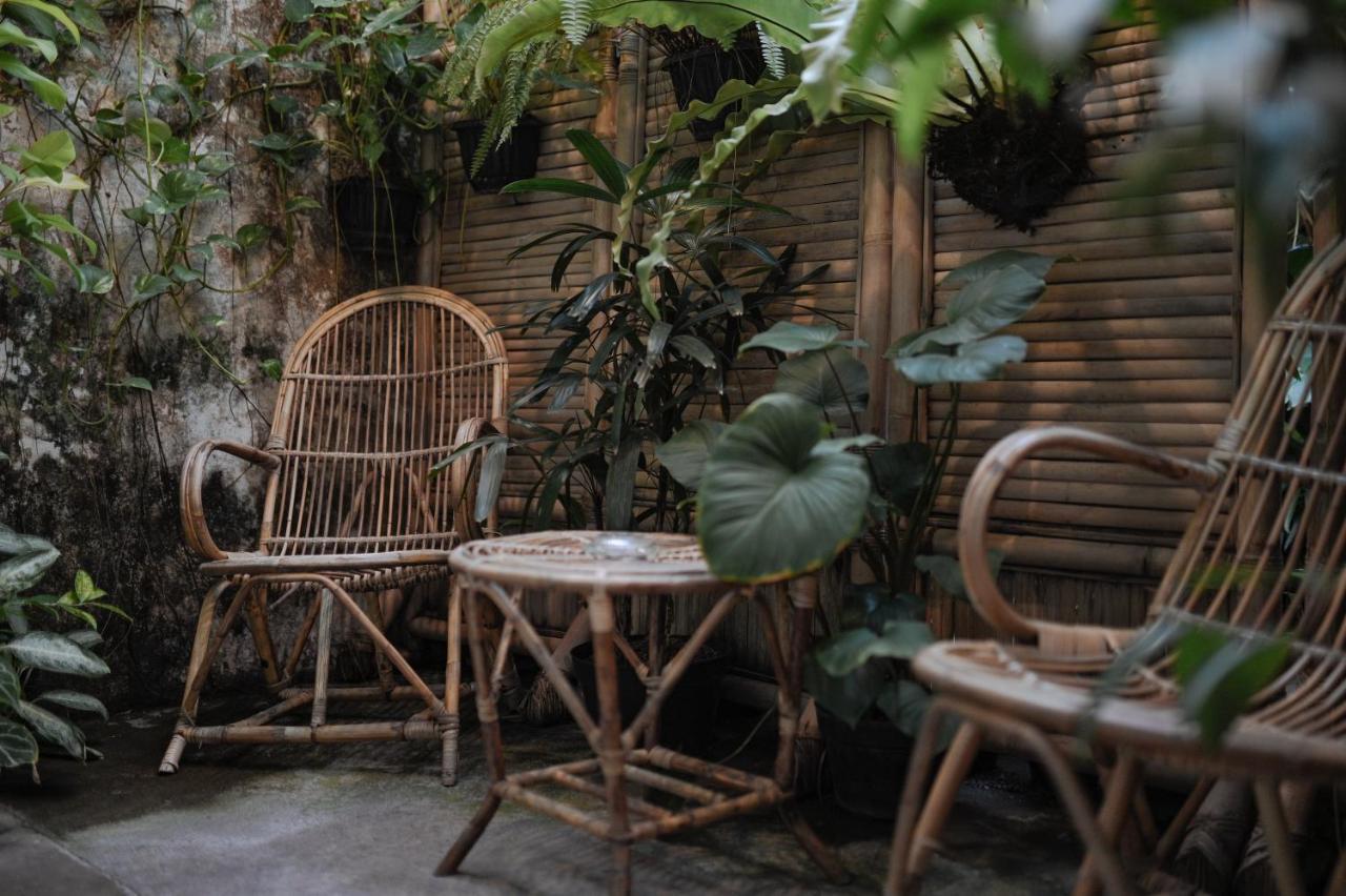 Snooze Hotell Yogyakarta Exteriör bild
