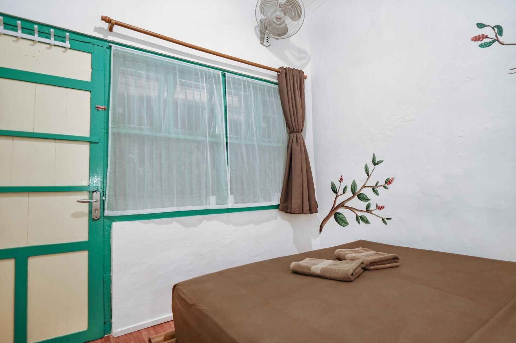 Snooze Hotell Yogyakarta Rum bild