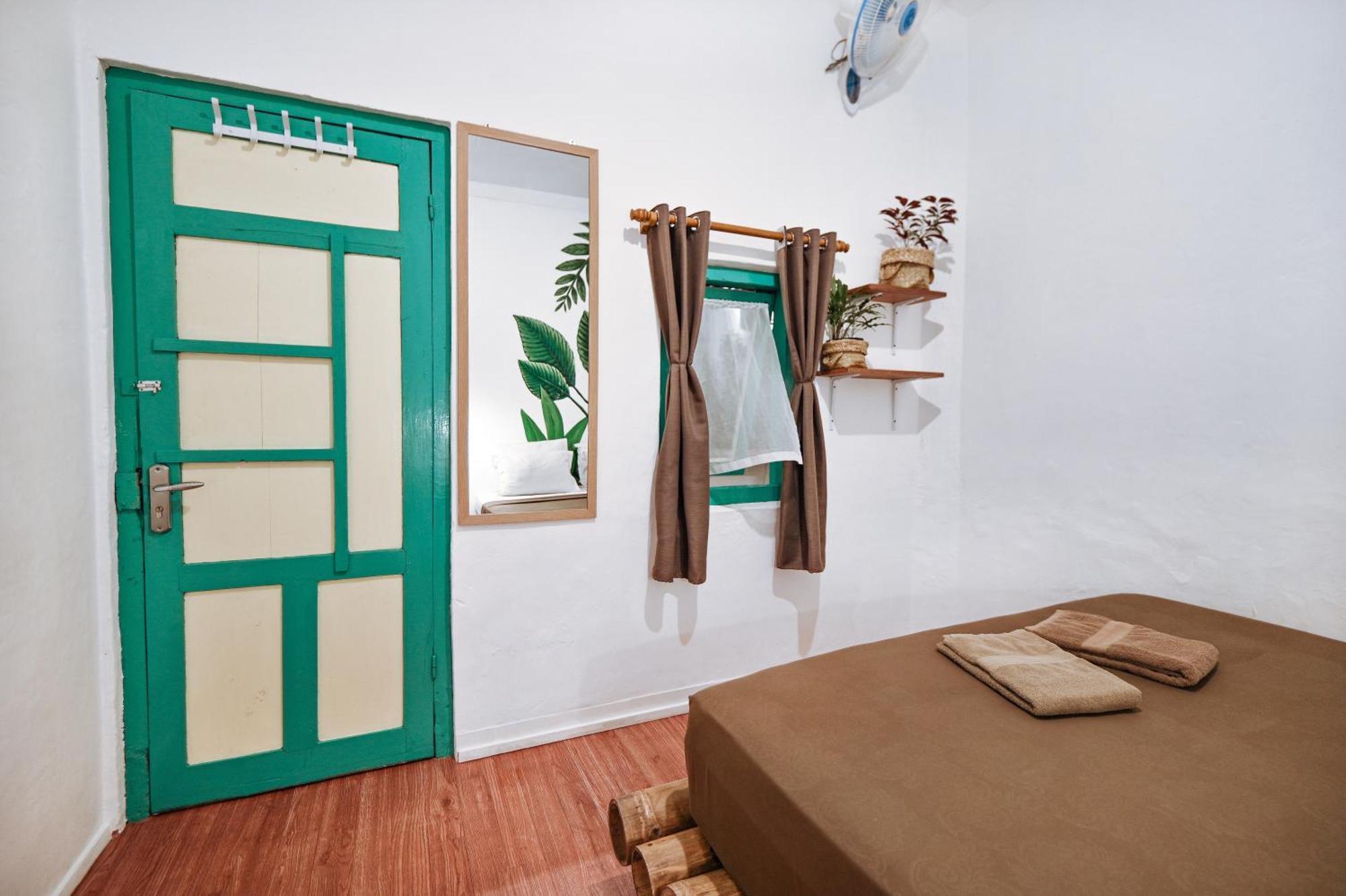 Snooze Hotell Yogyakarta Rum bild